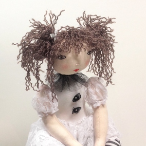 Sew a rag doll